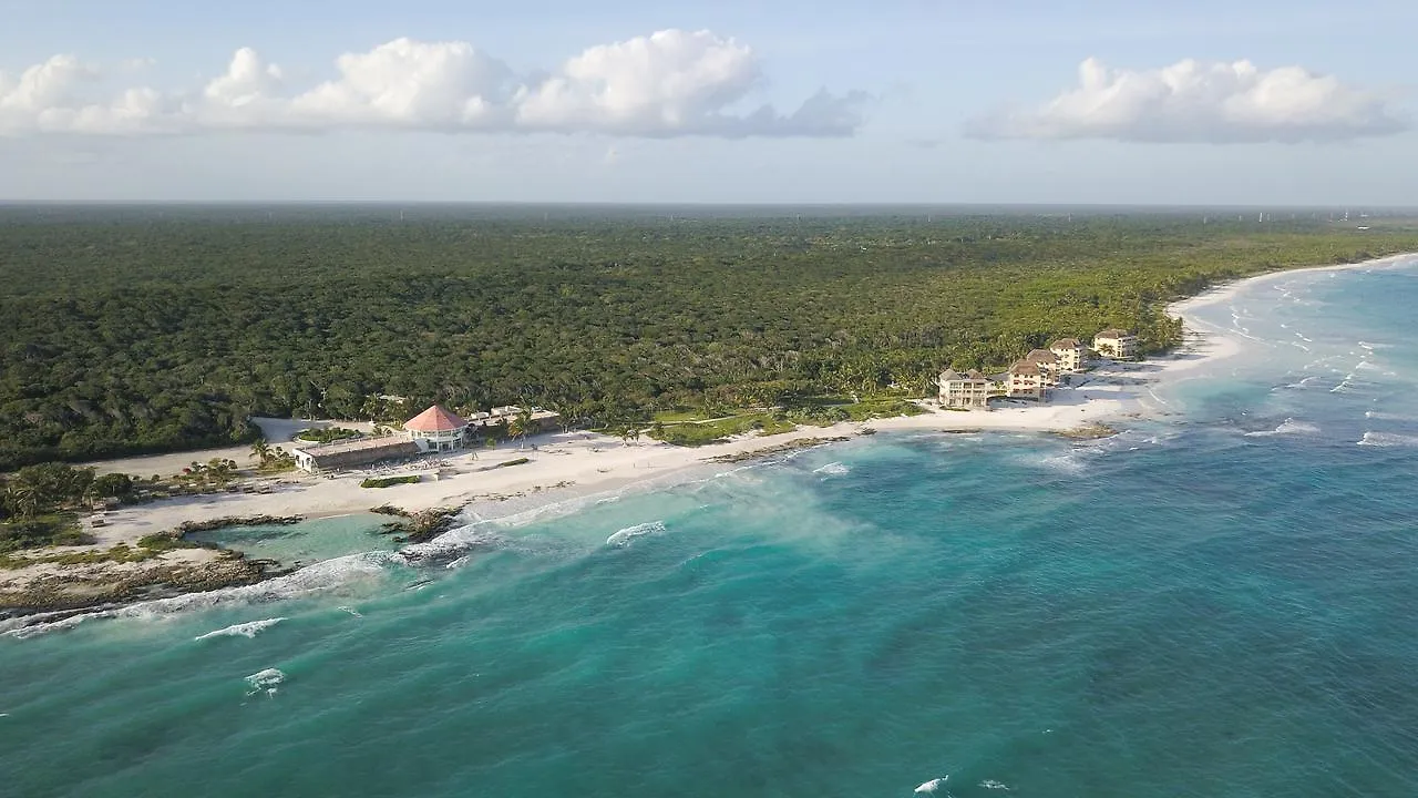 Caleta Tankah Hotel Tulum