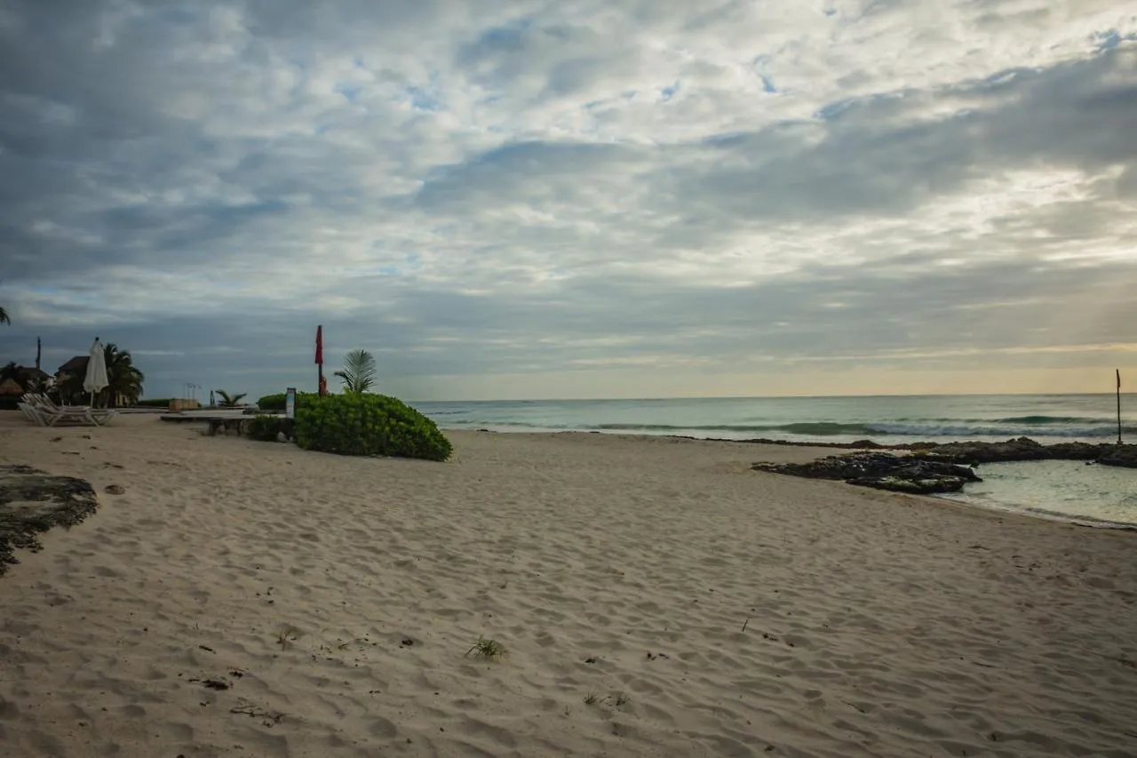 Caleta Tankah Hotel Tulum